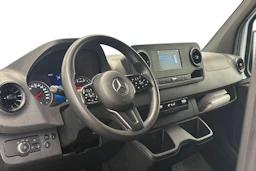valkoinen Mercedes-Benz Sprinter 2022 kuva 6.