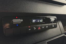 musta Mercedes-Benz Sprinter 2022 kuva 21.