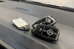 musta Mercedes-Benz Sprinter 2022 kuva 28.