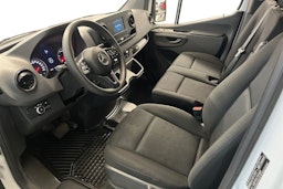 valkoinen Mercedes-Benz Sprinter 2022 kuva 7.