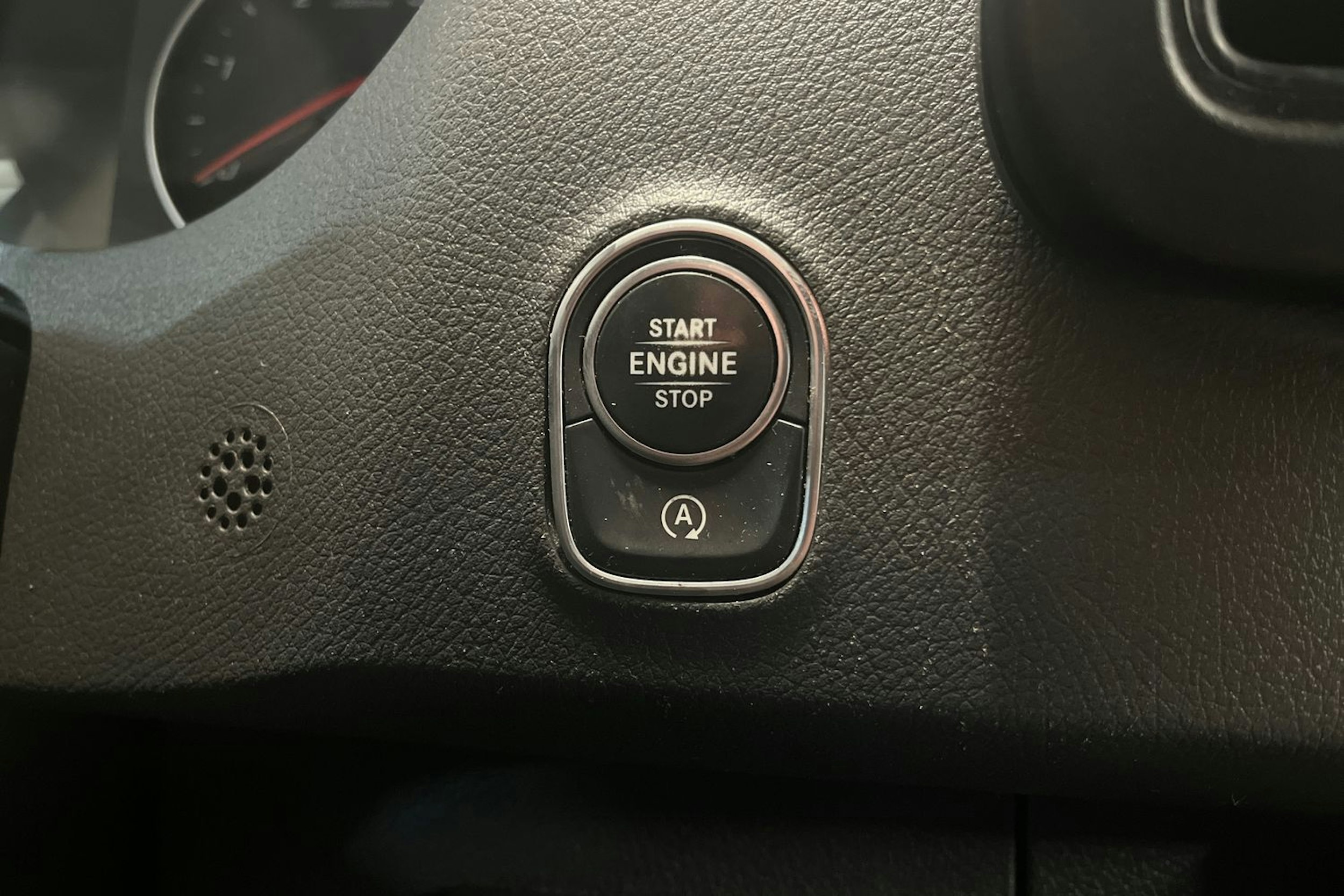 valkoinen Mercedes-Benz Sprinter 2022 kuva 18.