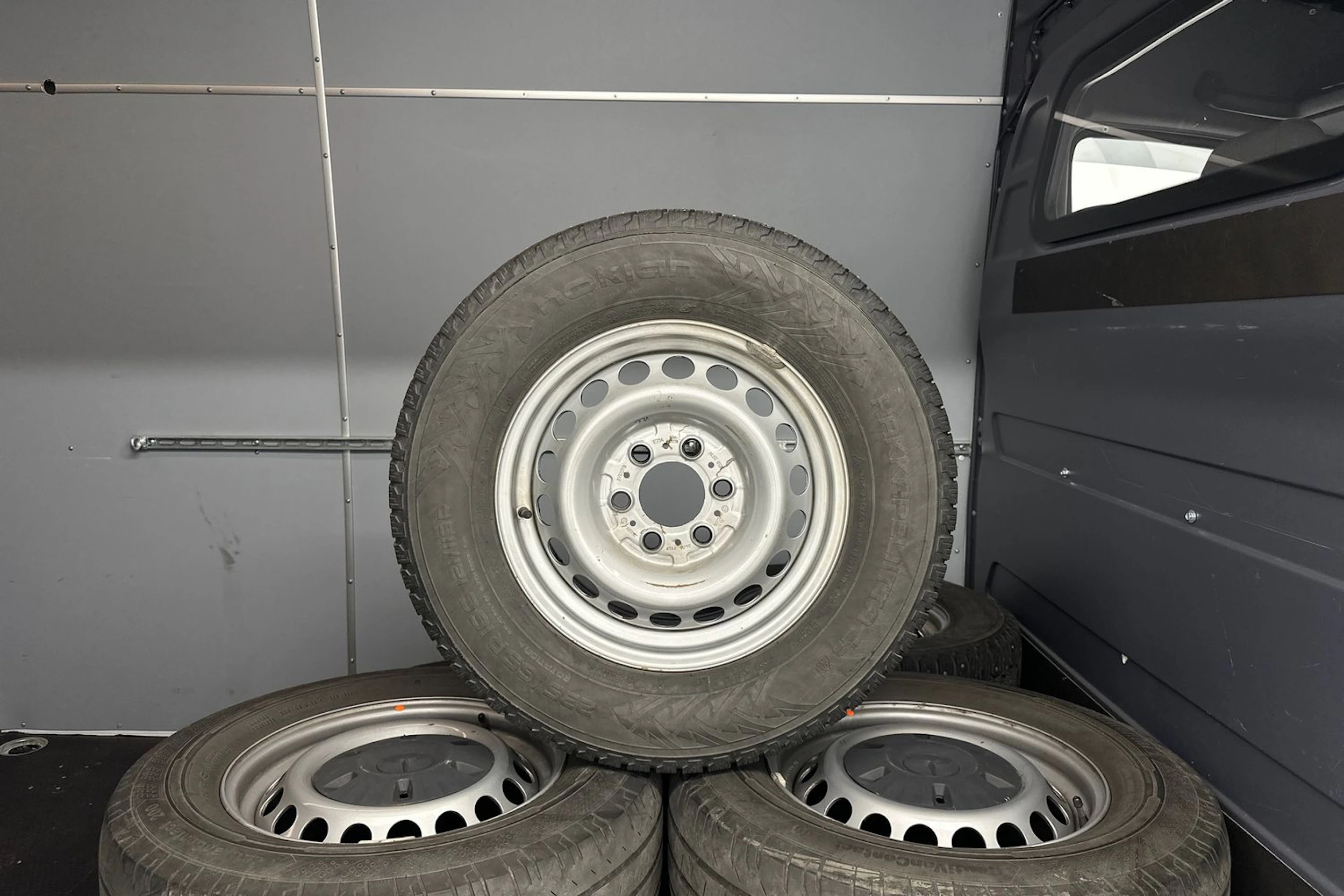 valkoinen Mercedes-Benz Sprinter 2022 kuva 33.