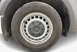 valkoinen Mercedes-Benz Sprinter 2022 kuva 12.