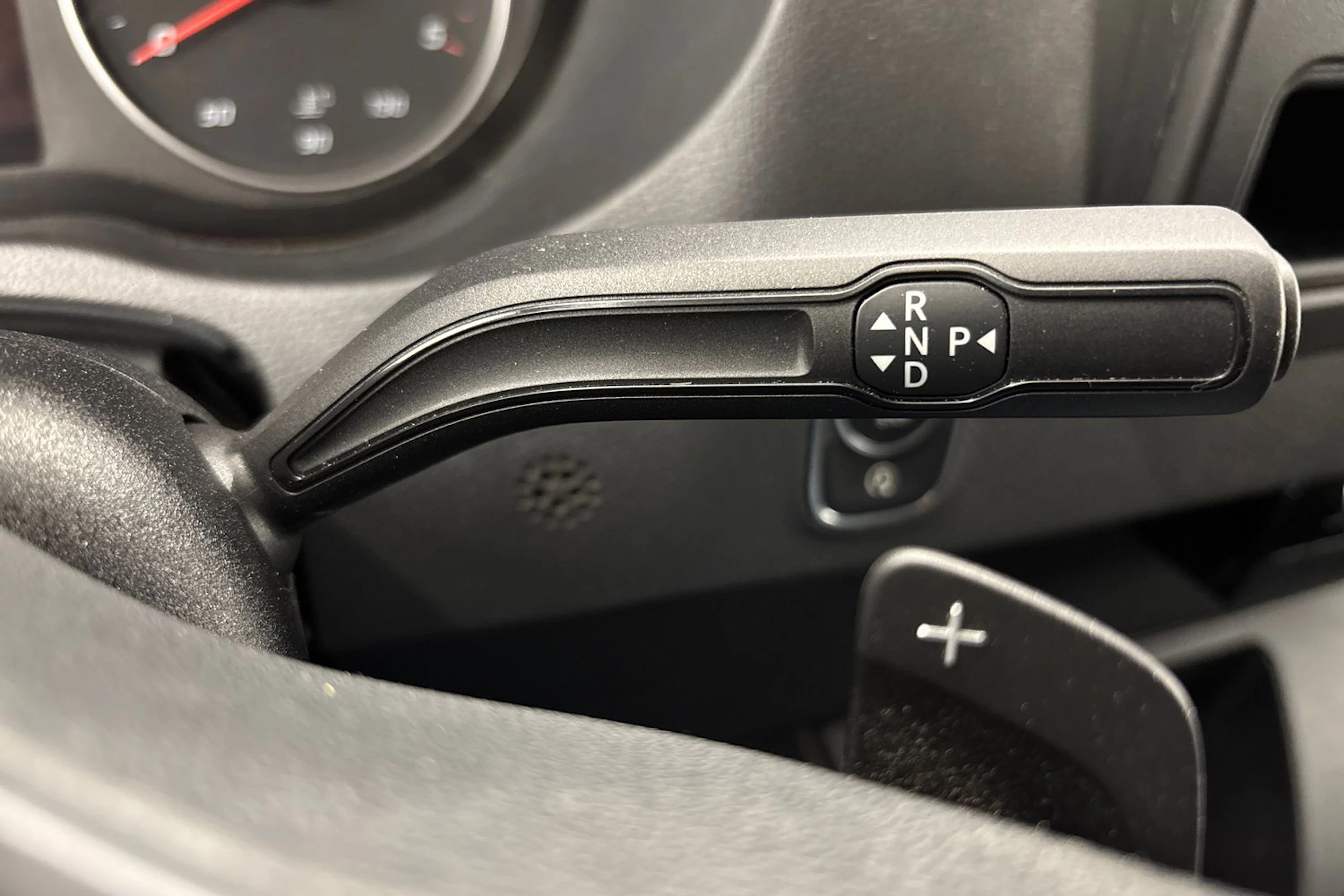 valkoinen Mercedes-Benz Sprinter 2022 kuva 23.