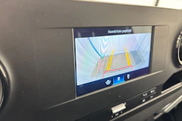 valkoinen Mercedes-Benz Sprinter 2022 kuva 26.