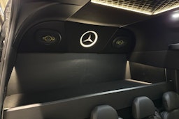 met. musta Mercedes-Benz Sprinter 2023 kuva 15.