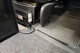 met. musta Mercedes-Benz Sprinter 2023 kuva 18.