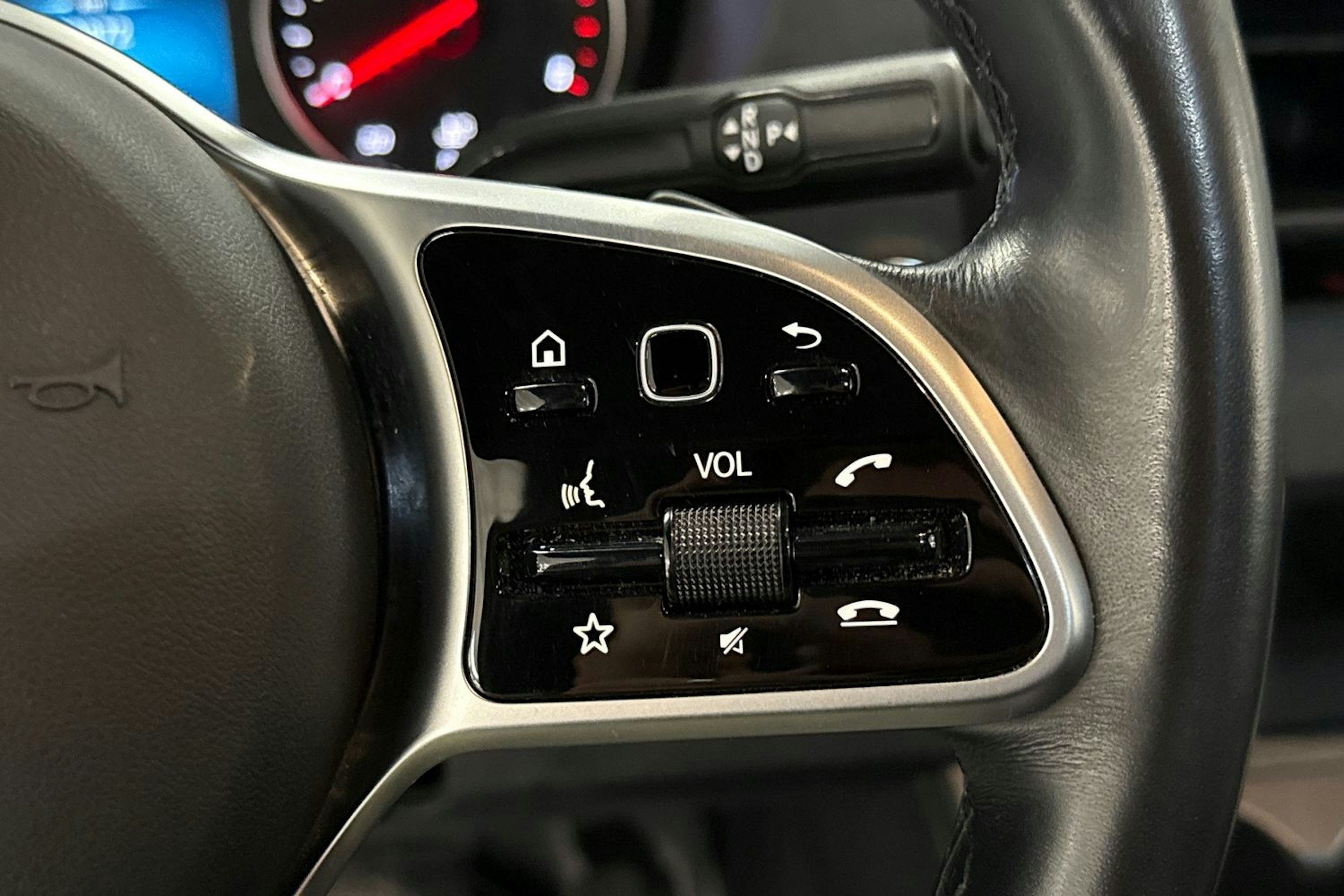 met. musta Mercedes-Benz Sprinter 2023 kuva 21.