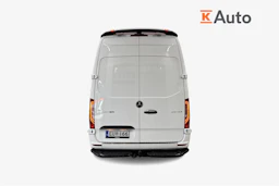 valkoinen Mercedes-Benz Sprinter 2023 kuva 4.