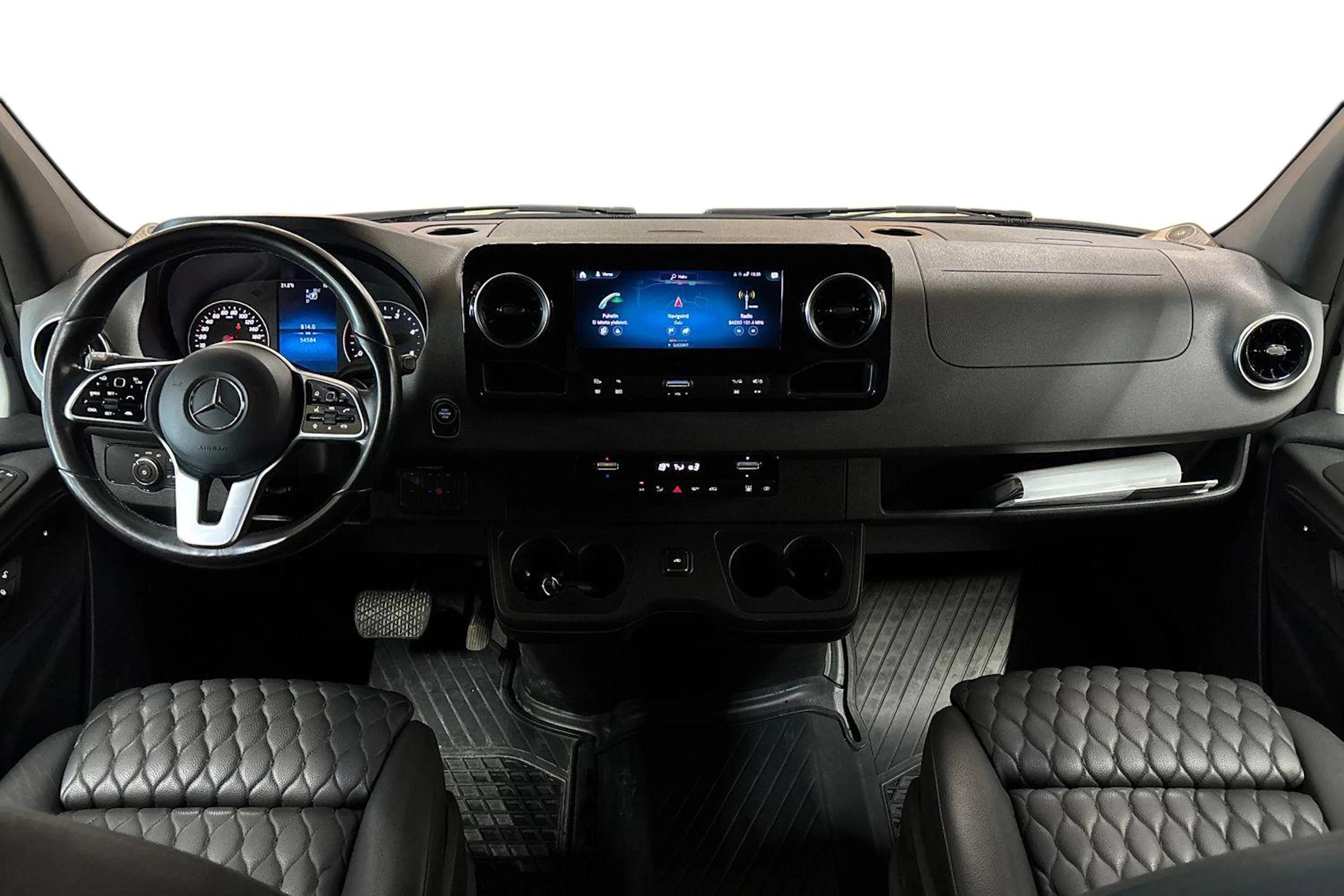valkoinen Mercedes-Benz Sprinter 2023 kuva 9.