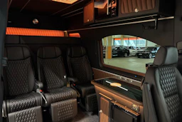 valkoinen Mercedes-Benz Sprinter 2023 kuva 13.