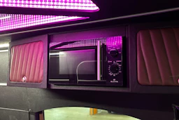 valkoinen Mercedes-Benz Sprinter 2023 kuva 17.
