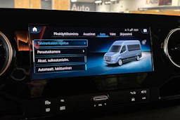 valkoinen Mercedes-Benz Sprinter 2023 kuva 27.