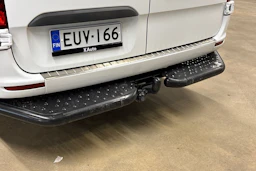 valkoinen Mercedes-Benz Sprinter 2023 kuva 33.