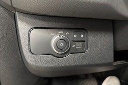 musta Mercedes-Benz Sprinter 2023 kuva 25.