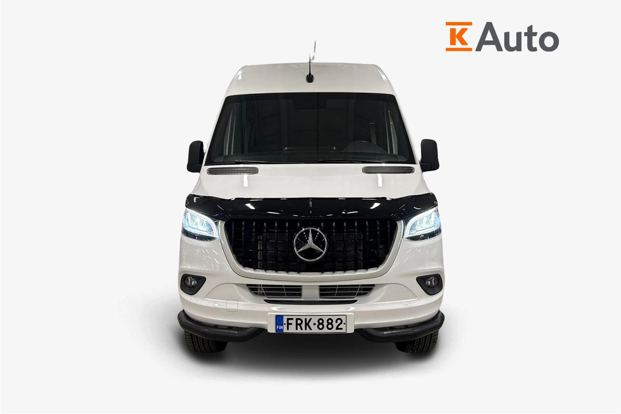 valkoinen Mercedes-Benz Sprinter 2023 kuva 5.