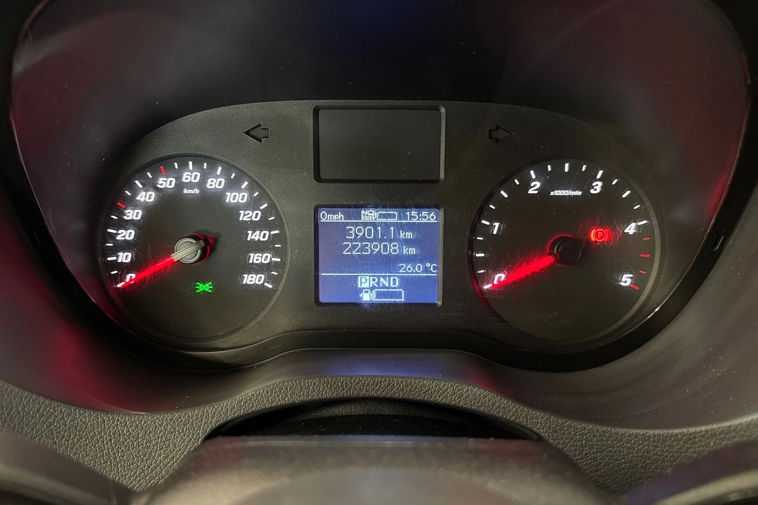 valkoinen Mercedes-Benz Sprinter 2023 kuva 17.