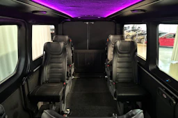 valkoinen Mercedes-Benz Sprinter 2023 kuva 28.