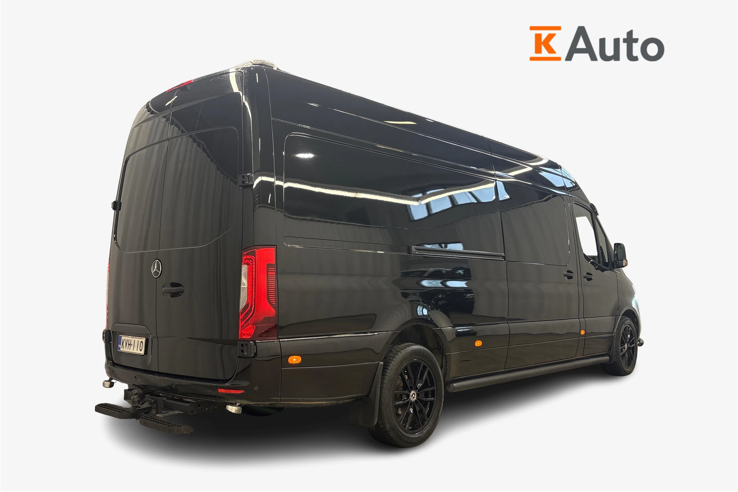 musta Mercedes-Benz Sprinter 2023 kuva 2.