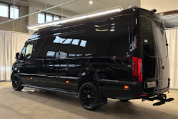 musta Mercedes-Benz Sprinter 2023 kuva 5.