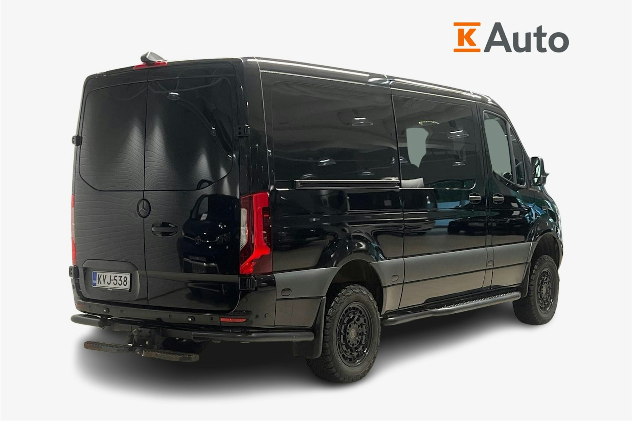musta Mercedes-Benz Sprinter 2023 kuva 2.