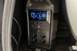 musta Mercedes-Benz Sprinter 2023 kuva 24.