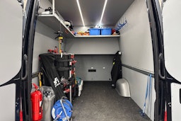 harmaa Mercedes-Benz Sprinter 2023 kuva 17.