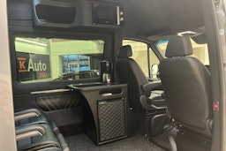 harmaa Mercedes-Benz Sprinter 2023 kuva 15.