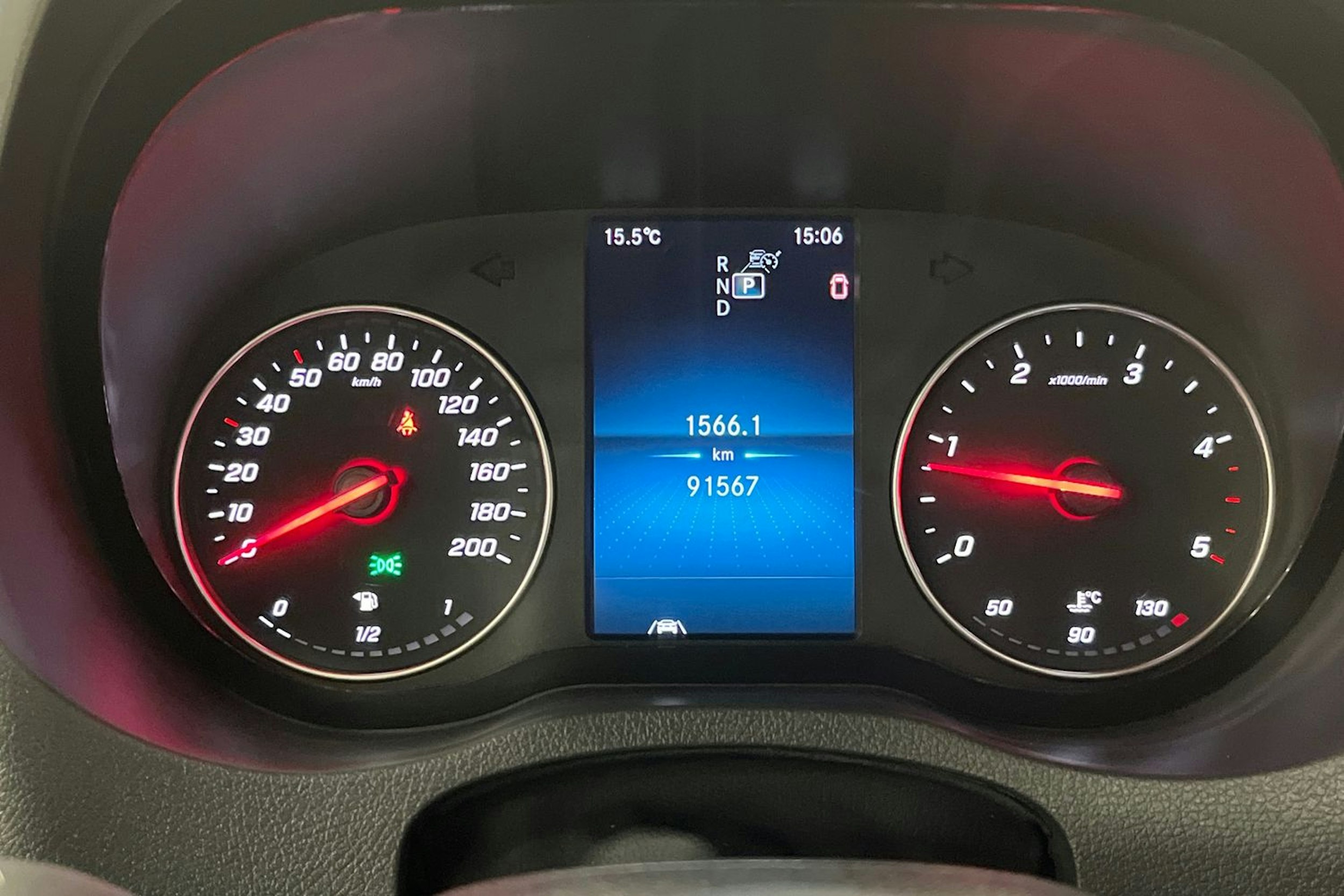 harmaa Mercedes-Benz Sprinter 2023 kuva 18.