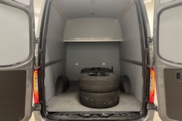 harmaa Mercedes-Benz Sprinter 2023 kuva 25.