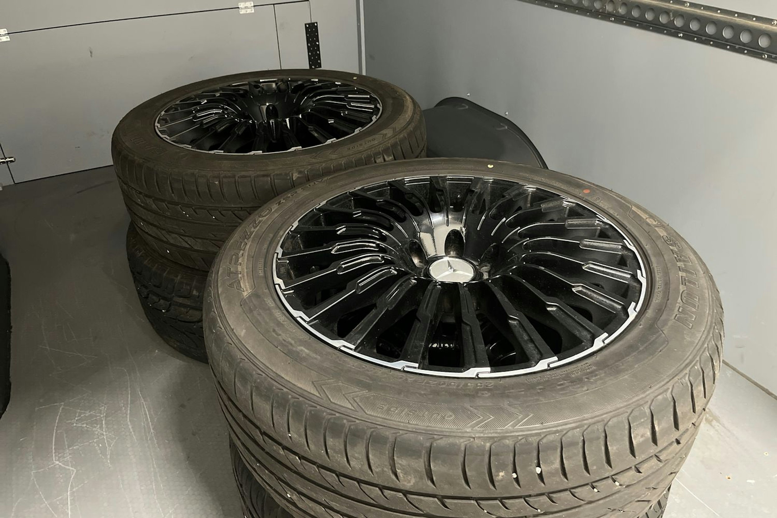 harmaa Mercedes-Benz Sprinter 2023 kuva 26.