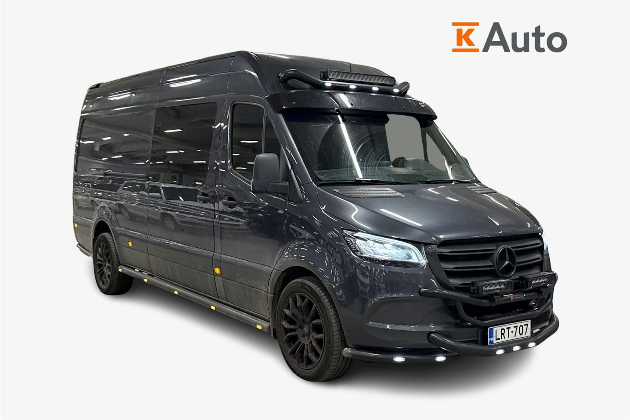 musta Mercedes-Benz Sprinter 2023 kuva 1.