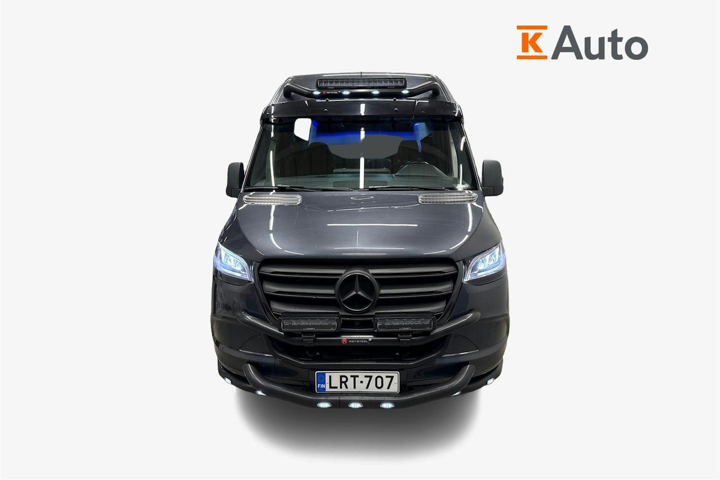 musta Mercedes-Benz Sprinter 2023 kuva 4.