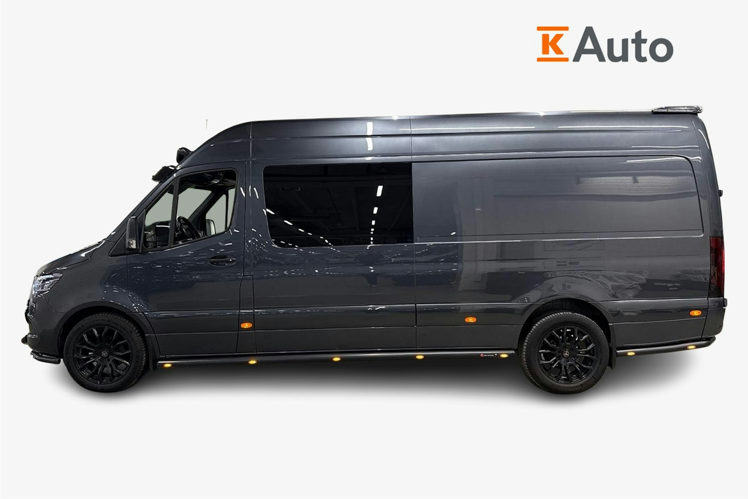 musta Mercedes-Benz Sprinter 2023 kuva 5.