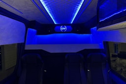 musta Mercedes-Benz Sprinter 2023 kuva 14.