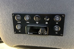 musta Mercedes-Benz Sprinter 2023 kuva 16.