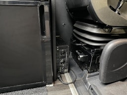 Musta Mercedes-Benz SPRINTER 2023 kuva 7.