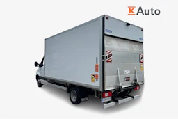 valkoinen Mercedes-Benz Sprinter 2023 kuva 2.