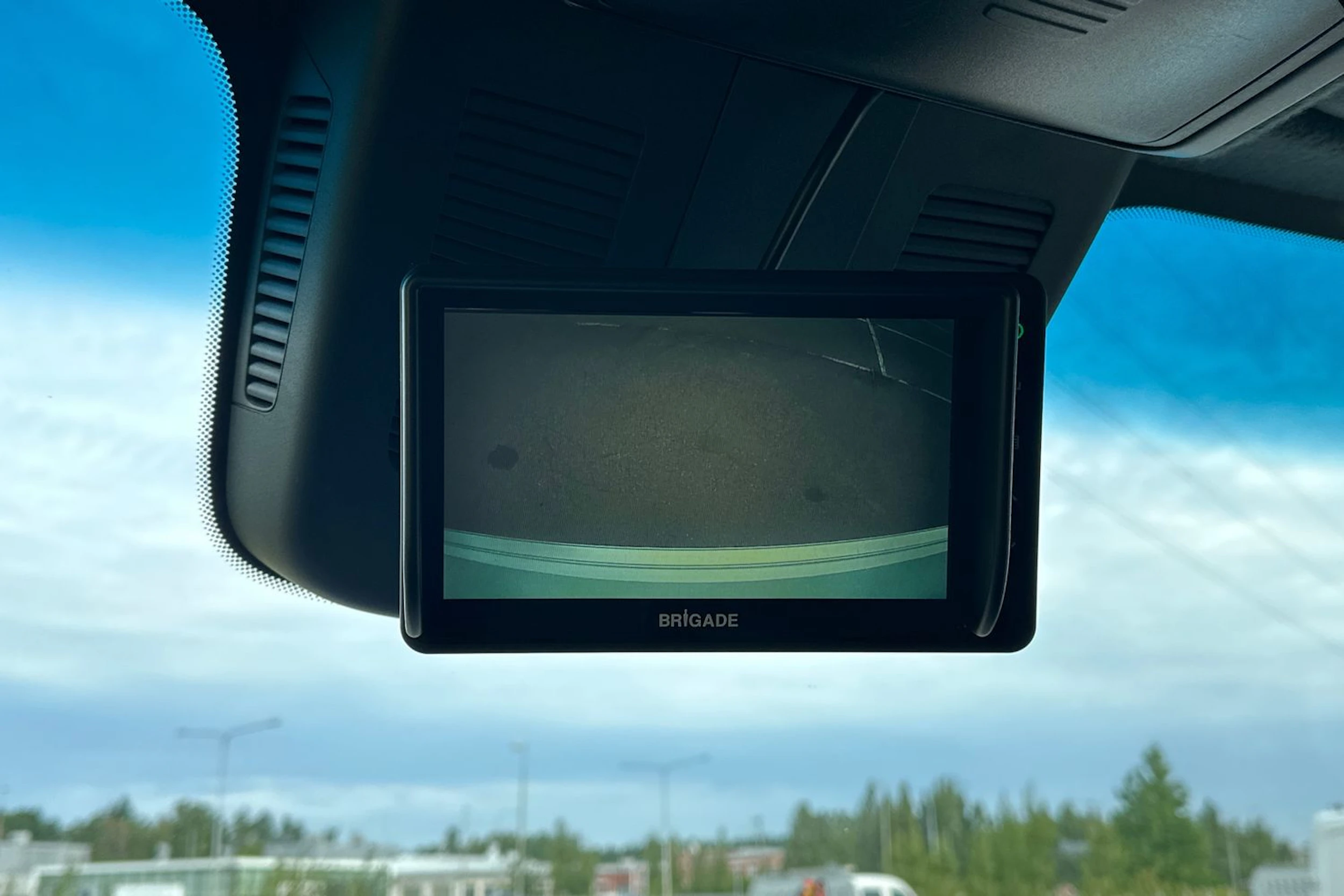 valkoinen Mercedes-Benz Sprinter 2023 kuva 18.