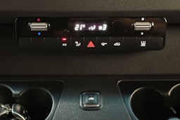 musta Mercedes-Benz Sprinter 2023 kuva 23.