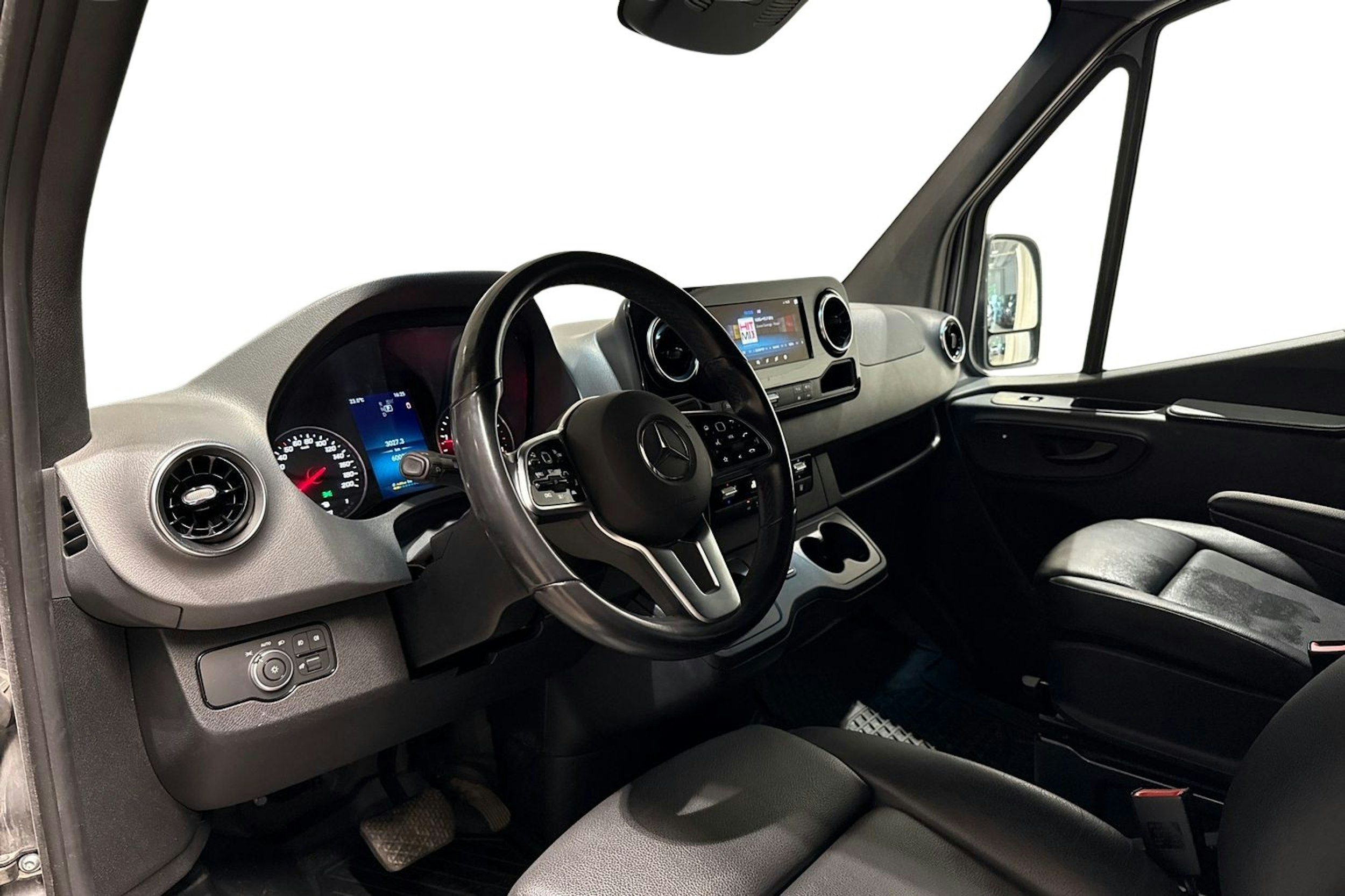 Harmaa Mercedes-Benz SPRINTER 2023 kuva 7.