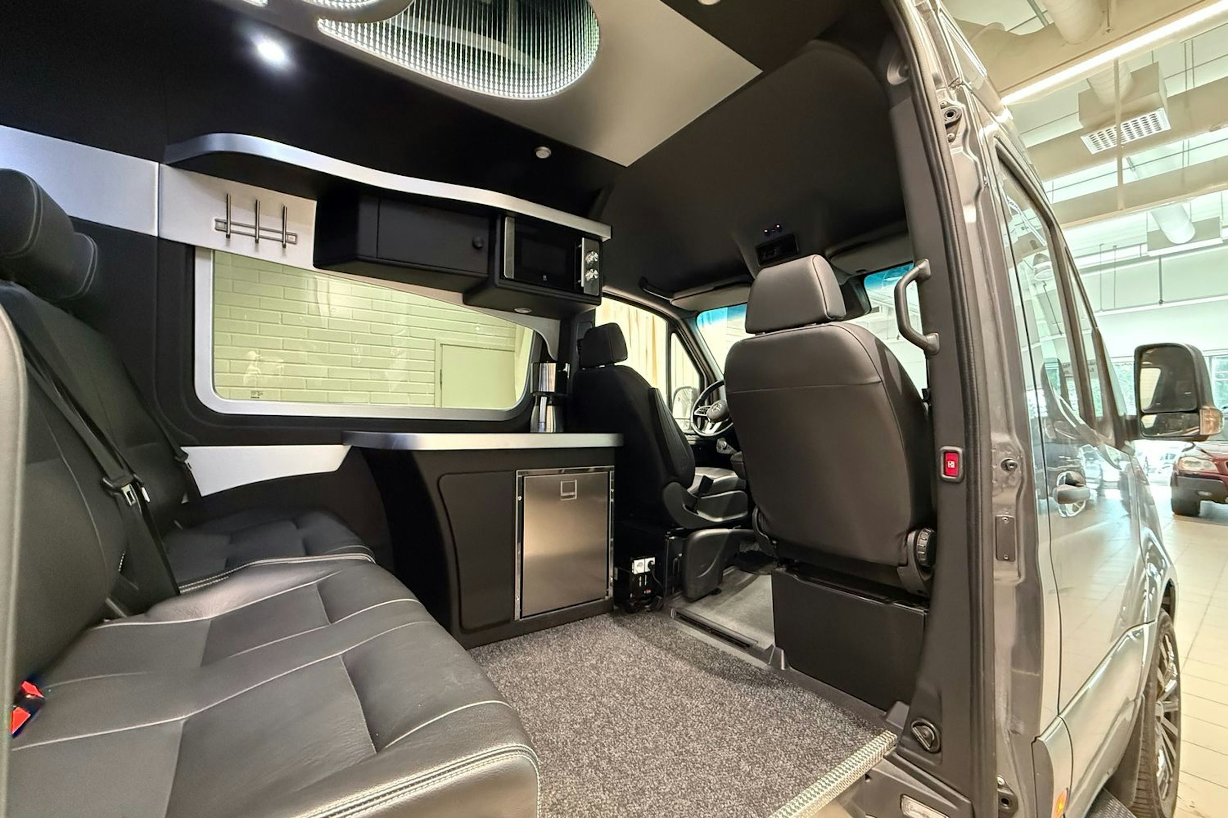 Harmaa Mercedes-Benz SPRINTER 2023 kuva 15.