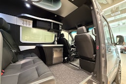 Harmaa Mercedes-Benz SPRINTER 2023 kuva 15.