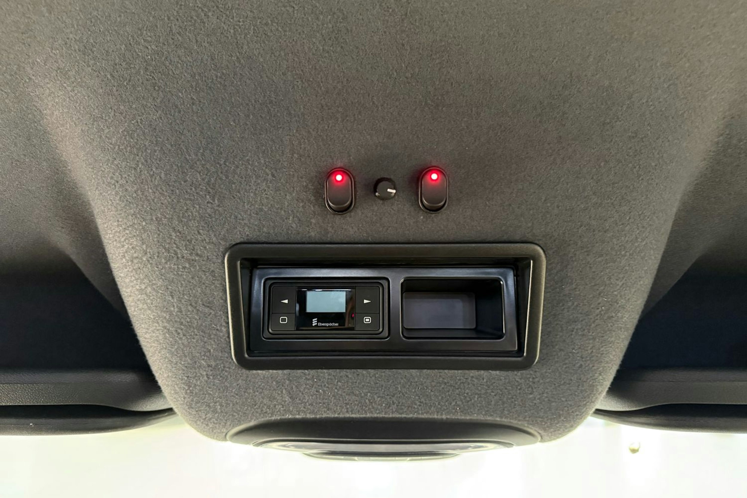 Harmaa Mercedes-Benz SPRINTER 2023 kuva 17.