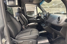 Harmaa Mercedes-Benz SPRINTER 2023 kuva 22.