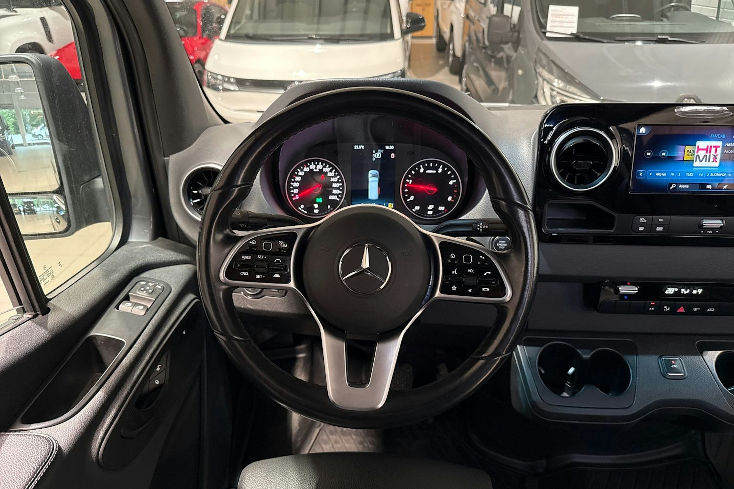 Harmaa Mercedes-Benz SPRINTER 2023 kuva 23.