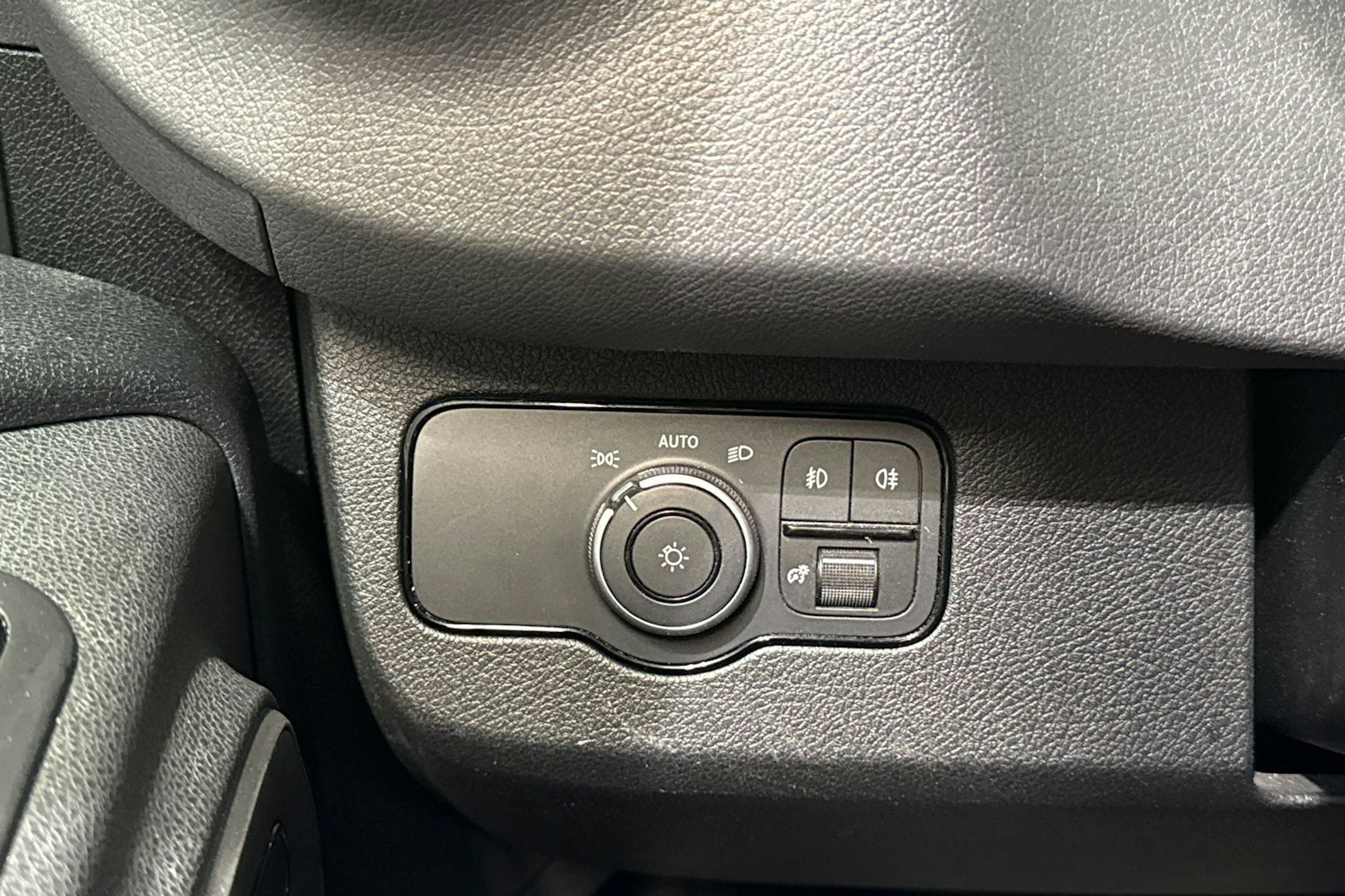 Harmaa Mercedes-Benz SPRINTER 2023 kuva 33.