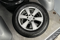 musta Mercedes-Benz Sprinter 2023 kuva 32.