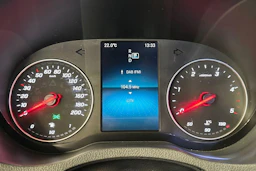 musta Mercedes-Benz Sprinter 2023 kuva 12.