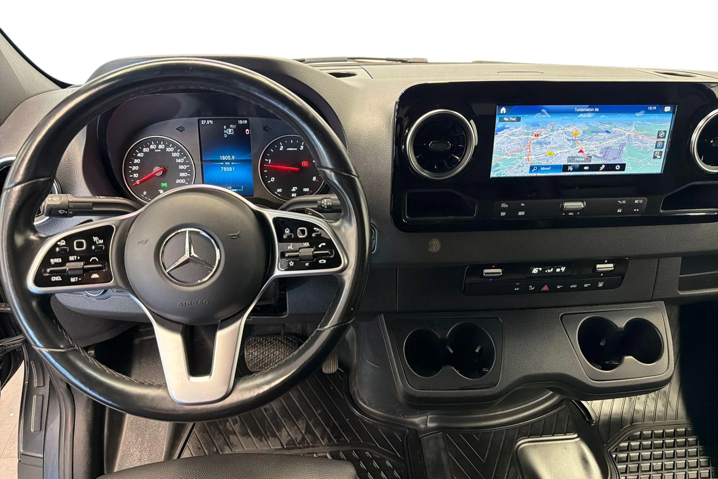 harmaa Mercedes-Benz Sprinter 2023 kuva 9.
